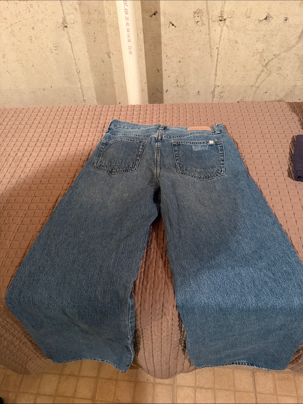 PacSun Men’s Relaxed Mid Blue Denim Jeans